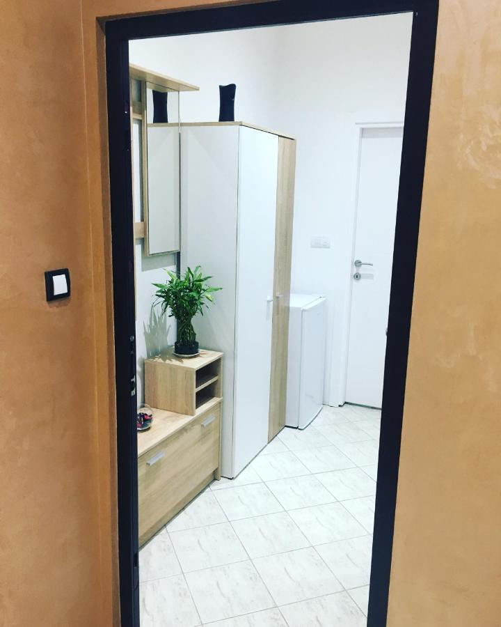 Magic M Apartment Mali Mokri Lug Luaran gambar