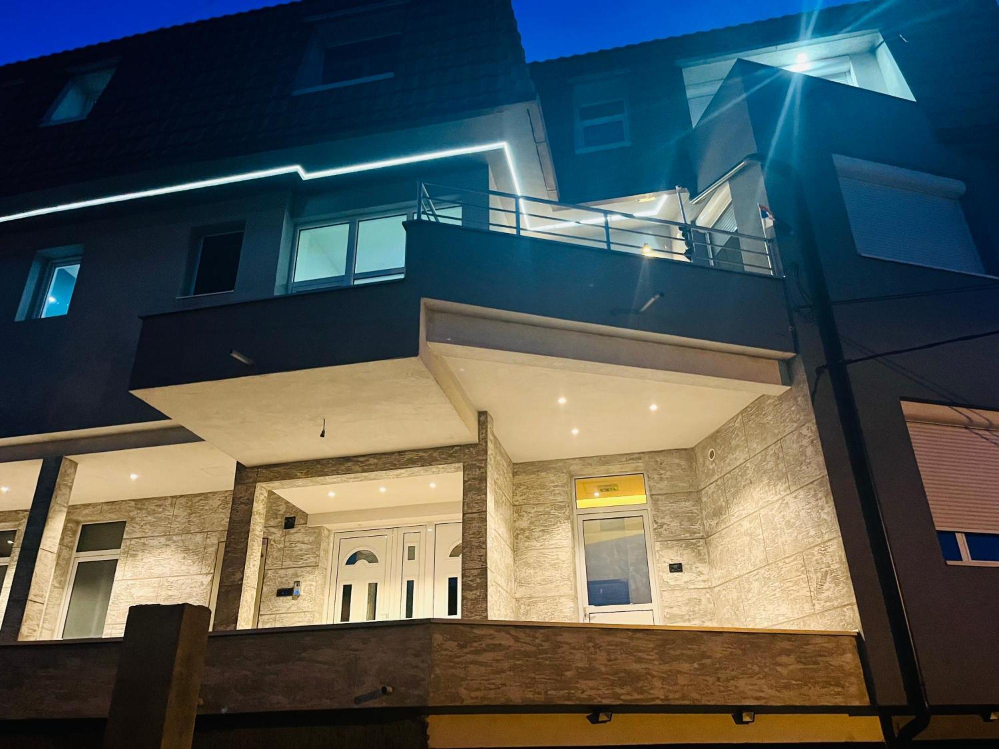Magic M Apartment Mali Mokri Lug Luaran gambar