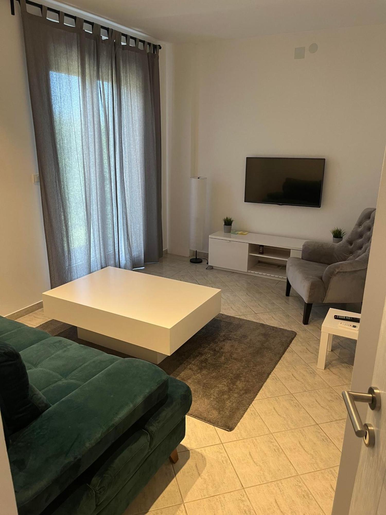 Magic M Apartment Mali Mokri Lug Luaran gambar